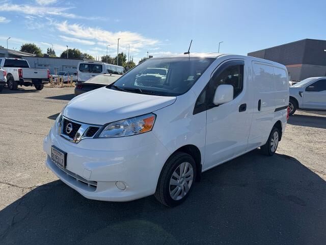 2018 Nissan NV200 S — photo 1 of 24