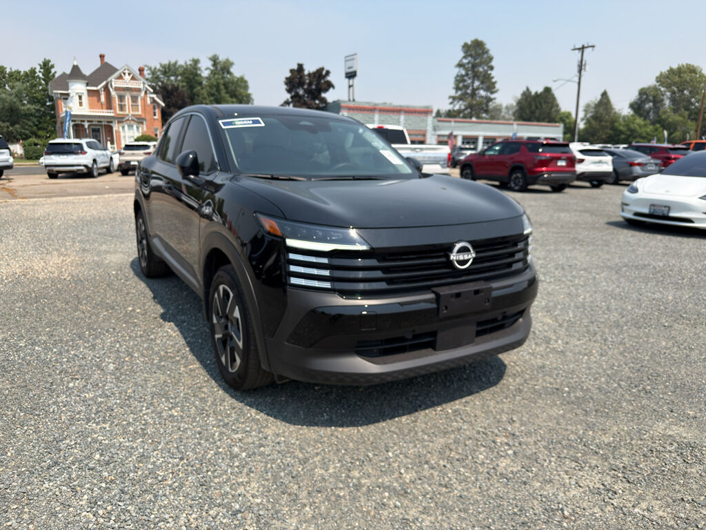 2025 Nissan Kicks — photo 1 of 1