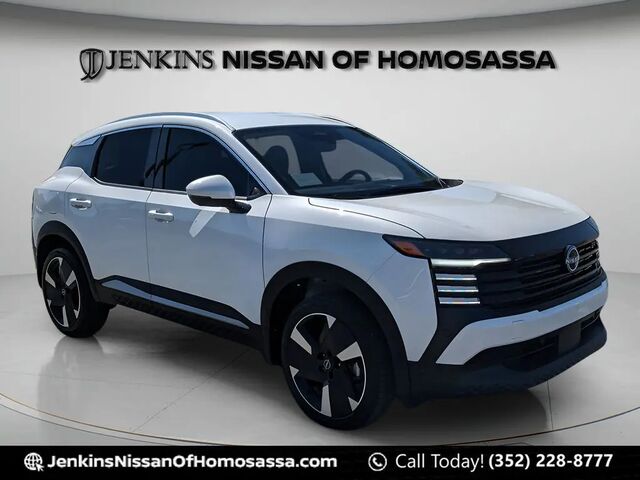2025 Nissan Kicks SR