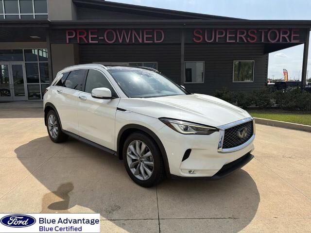 2022 INFINITI QX50 Luxe — photo 1 of 39