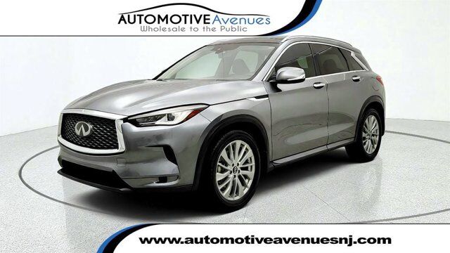 2023 INFINITI QX50 LUXE