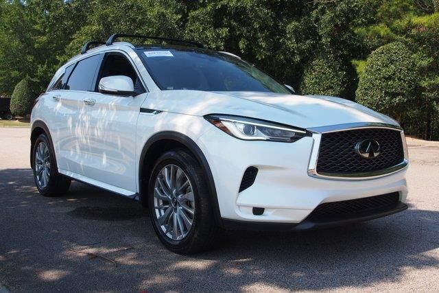 2025 INFINITI QX50 Luxe — photo 1 of 13