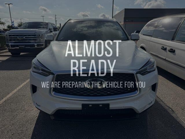 2022 INFINITI QX50 Essential