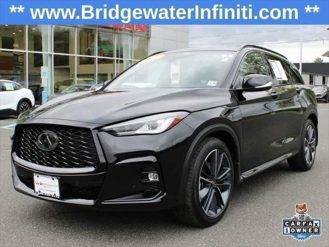 2025 INFINITI QX50 Sport
