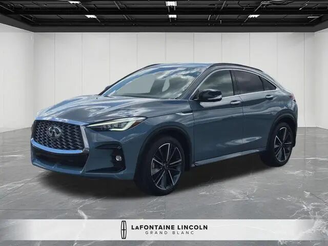 2022 INFINITI QX55 Essential