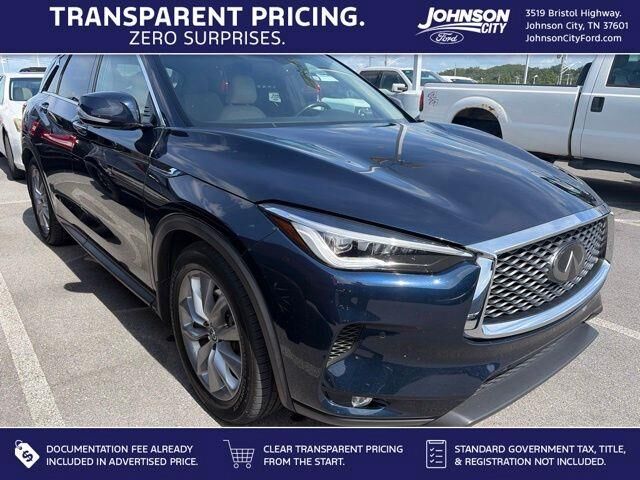 2020 INFINITI QX50 Essential — photo 1 of 13