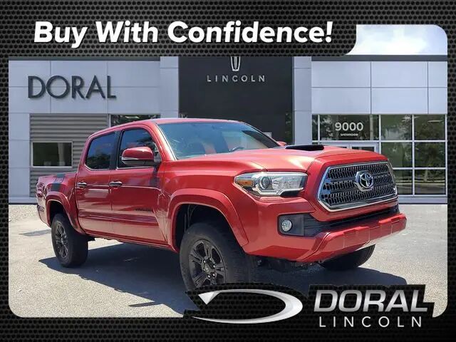 2017 Toyota Tacoma TRD Off-Road — photo 1 of 13