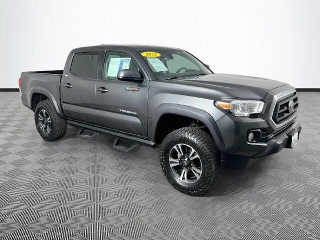 2022 Toyota Tacoma TRD Off-Road