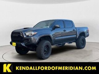 2017 Toyota Tacoma TRD Sport