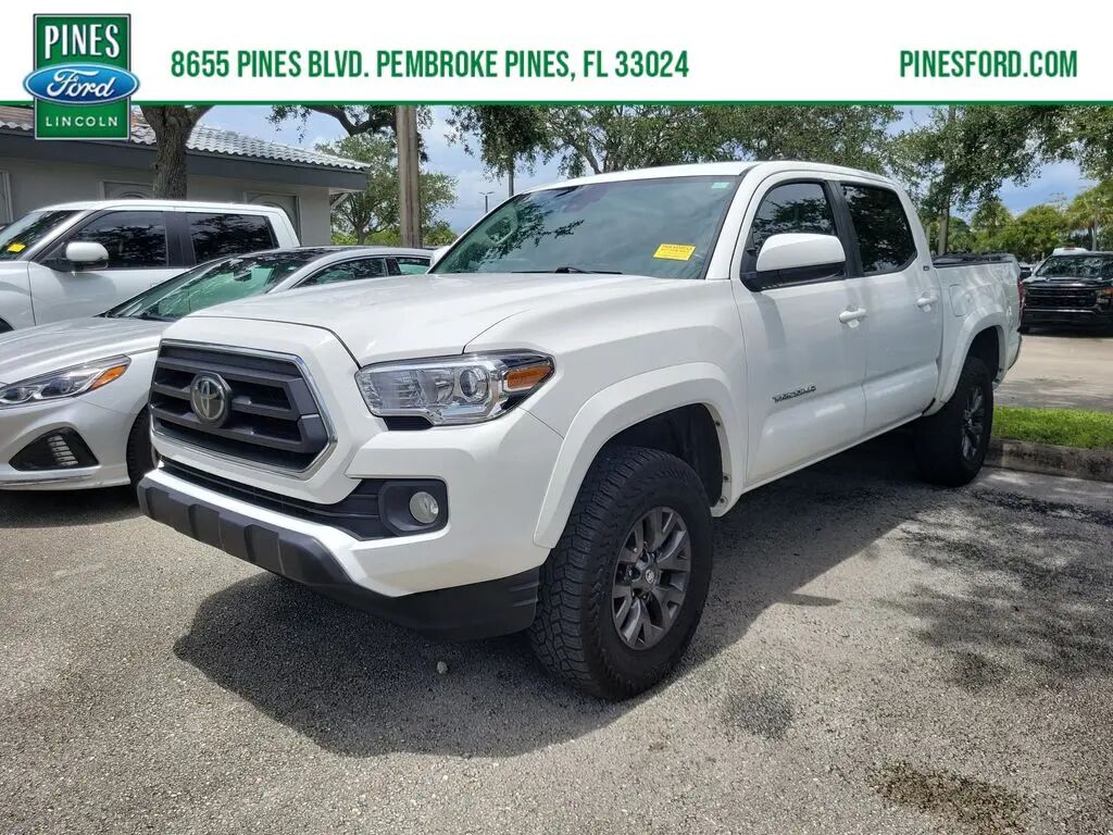 2023 Toyota Tacoma TRD Off-Road — photo 1 of 20