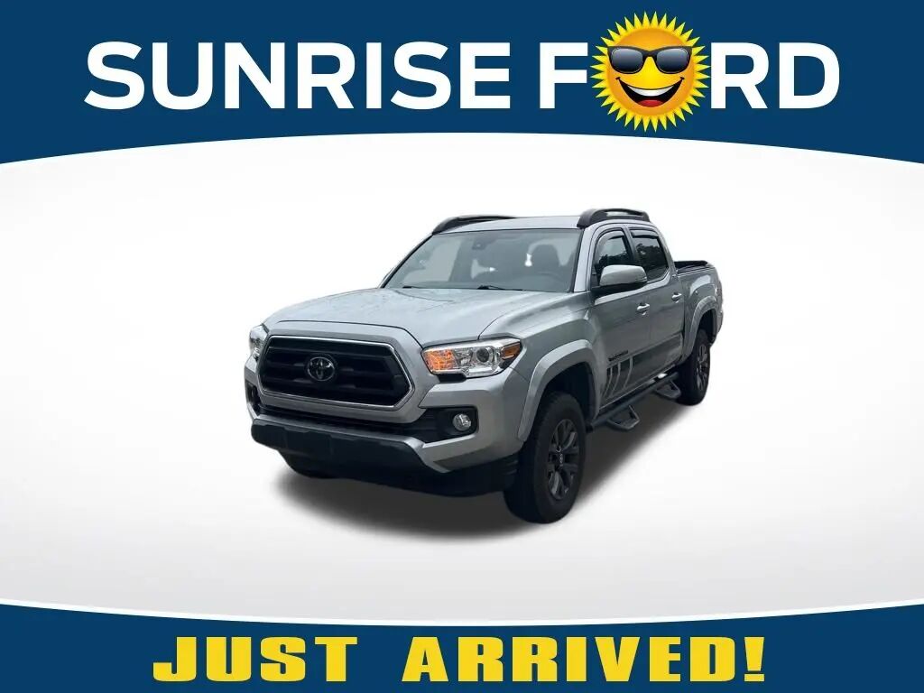 2023 Toyota Tacoma TRD Off-Road — photo 1 of 18