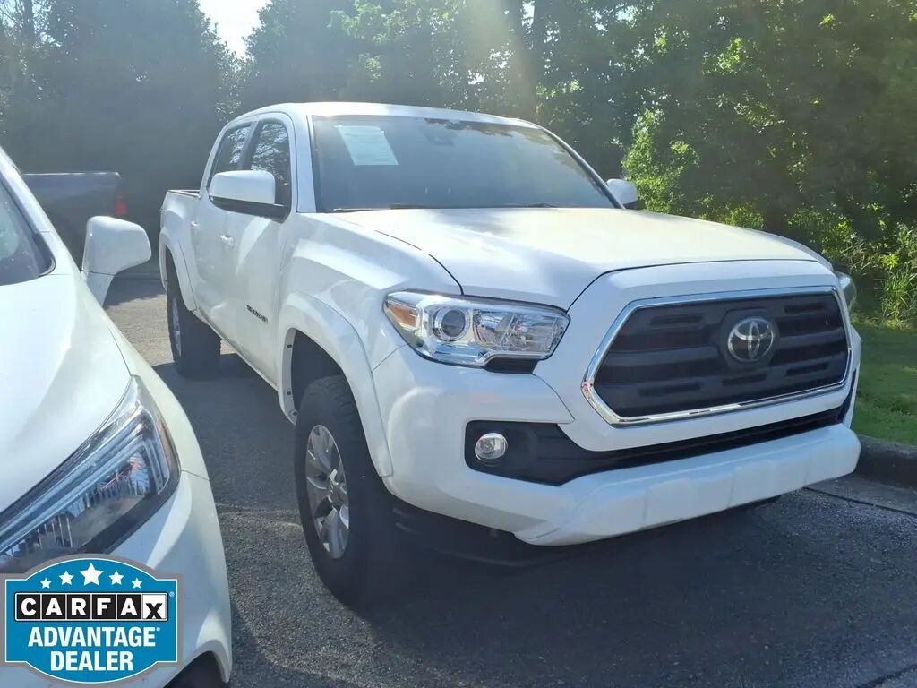 2019 Toyota Tacoma TRD Off-Road — photo 1 of 13