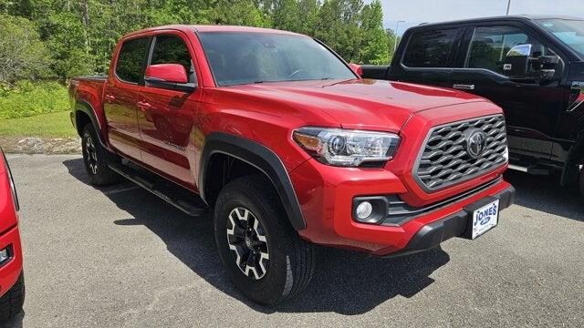 2022 Toyota Tacoma TRD Off-Road — photo 1 of 13