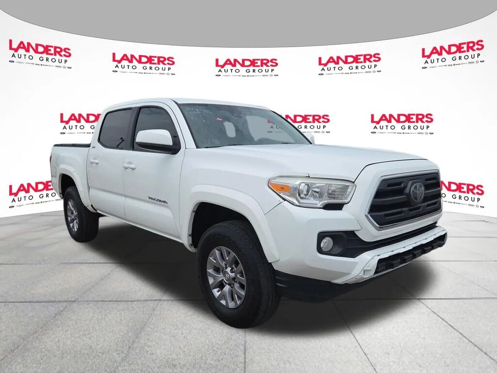 2018 Toyota Tacoma TRD Off-Road — photo 1 of 8