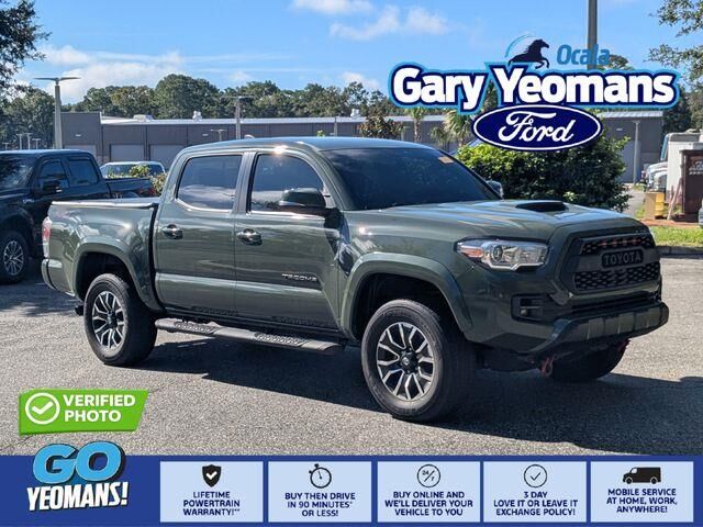 2022 Toyota Tacoma TRD Off-Road — photo 1 of 22