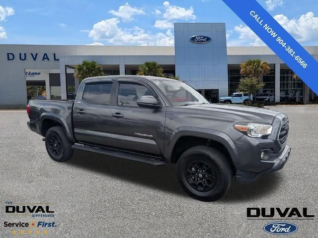 2019 Toyota Tacoma TRD Off-Road — photo 1 of 13