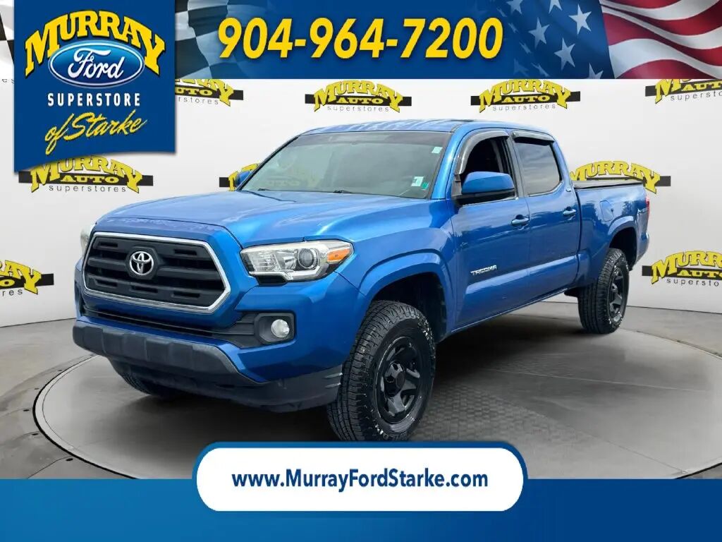 2016 Toyota Tacoma SR5 V6 — photo 1 of 13