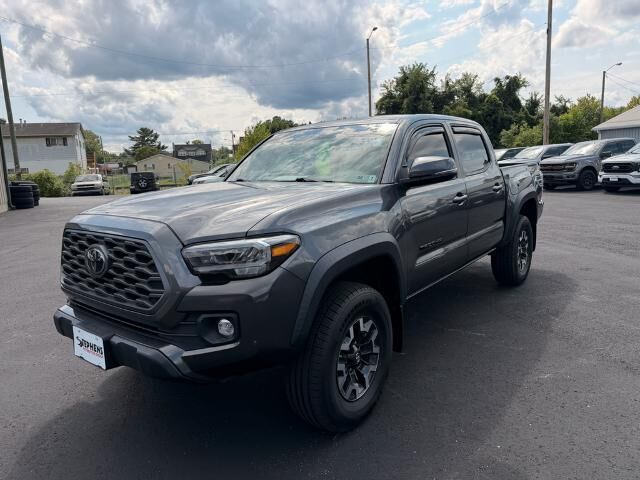 2023 Toyota Tacoma TRD Pro — photo 1 of 26