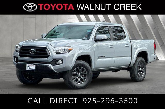 2021 Toyota Tacoma 4WD SR5 — photo 1 of 10