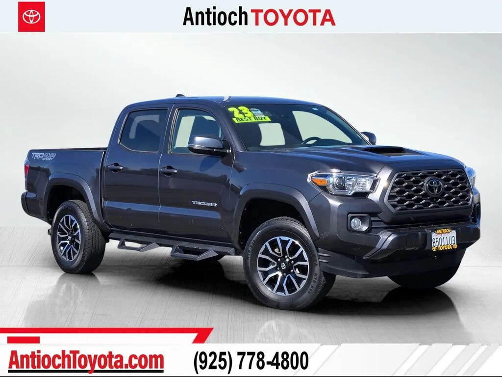 2023 Toyota Tacoma TRD Sport — photo 1 of 13