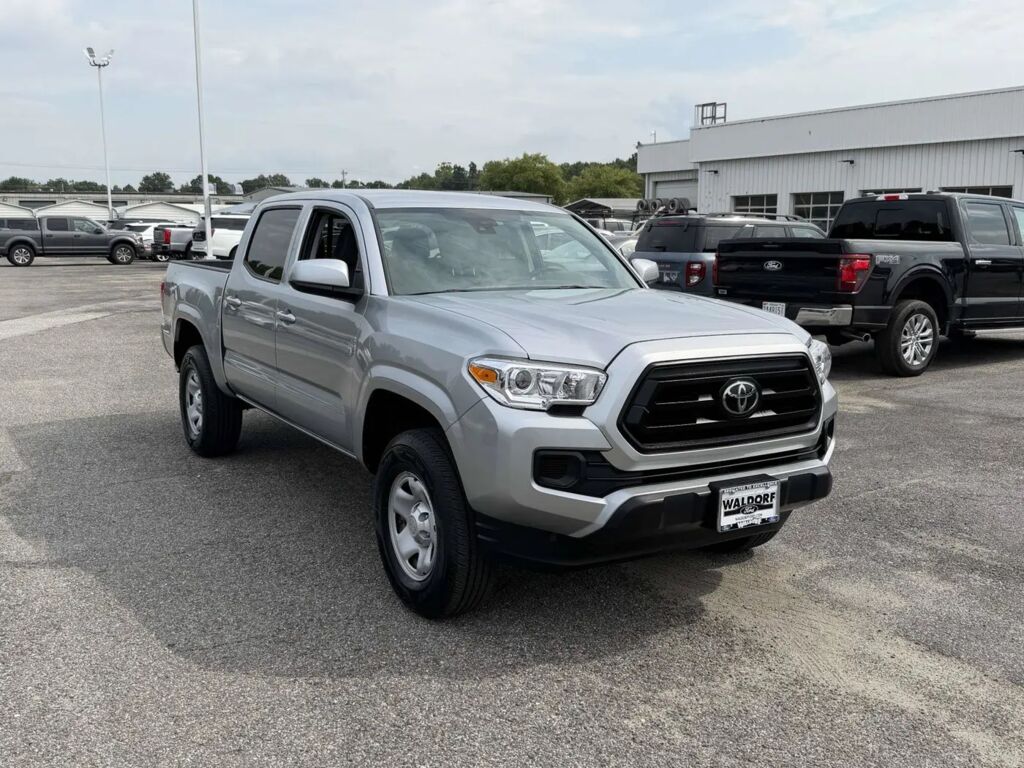 2023 Toyota Tacoma TRD Pro — photo 1 of 40