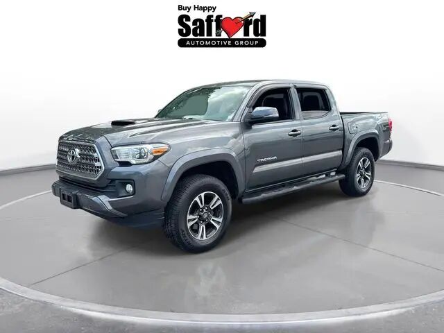 2016 Toyota Tacoma TRD Sport — photo 1 of 13