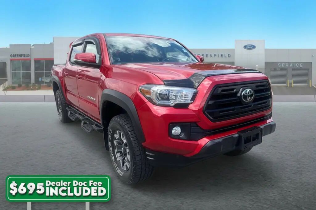 2018 Toyota Tacoma TRD Sport — photo 1 of 38