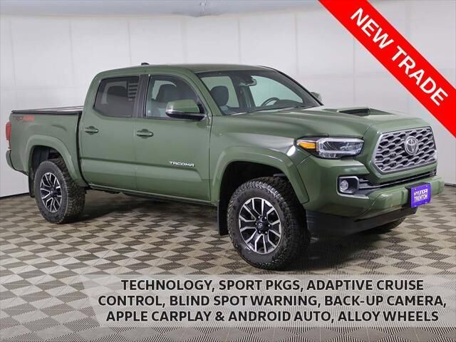 2022 Toyota Tacoma TRD Sport — photo 1 of 13