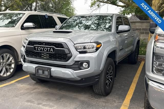 2020 Toyota Tacoma TRD Sport