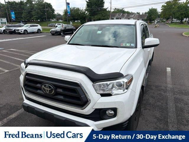 2020 Toyota Tacoma SR5 V6 — photo 1 of 33