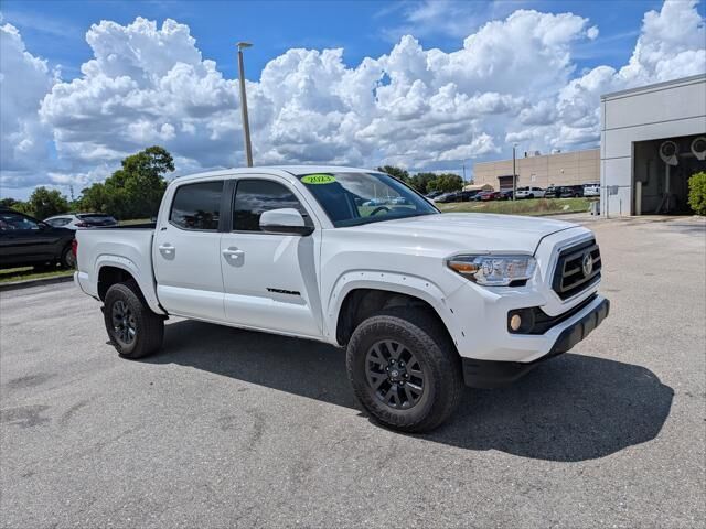2023 Toyota Tacoma SR5 V6 — photo 1 of 13