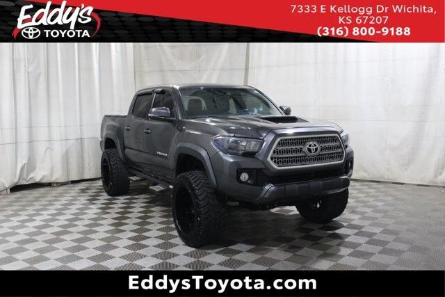 2016 Toyota Tacoma TRD Sport