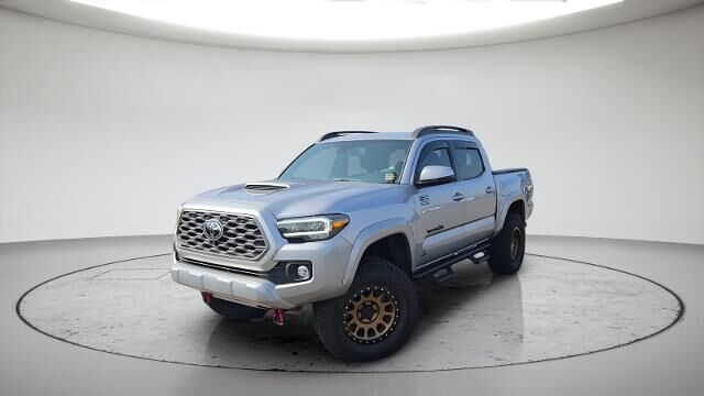 2020 Toyota Tacoma TRD Pro — photo 1 of 39