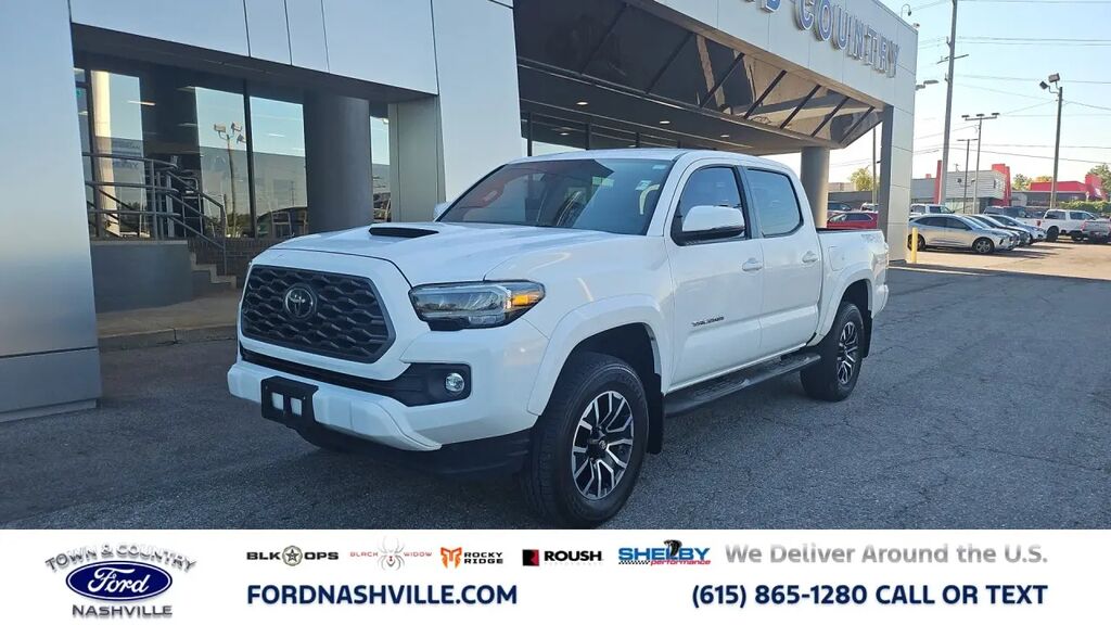 2020 Toyota Tacoma TRD Sport — photo 1 of 13