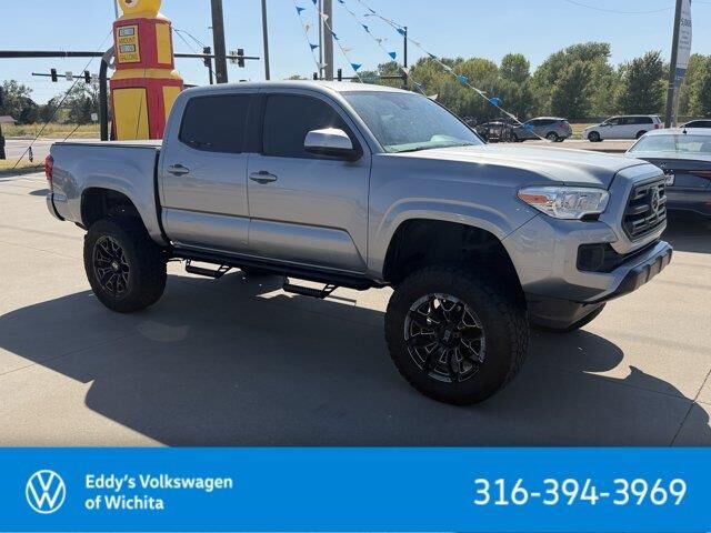 2019 Toyota Tacoma SR V6 — photo 1 of 13