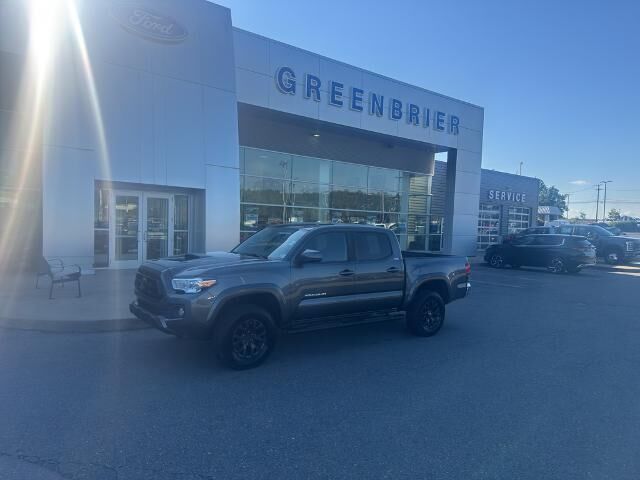 2022 Toyota Tacoma SR V6