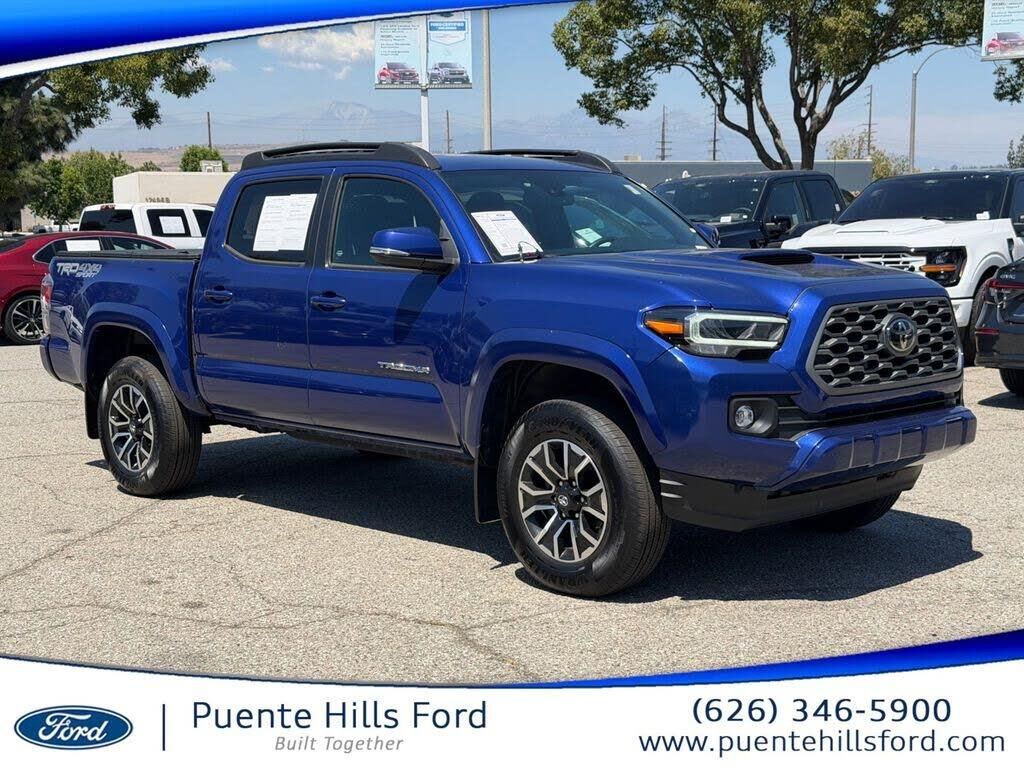 2023 Toyota Tacoma TRD Sport — photo 1 of 2