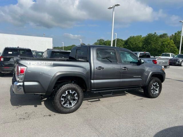 2021 Toyota Tacoma TRD Pro — photo 1 of 26