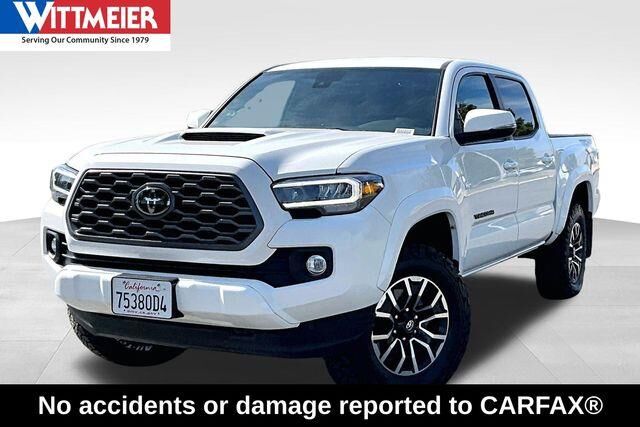 2022 Toyota Tacoma TRD Sport — photo 1 of 26