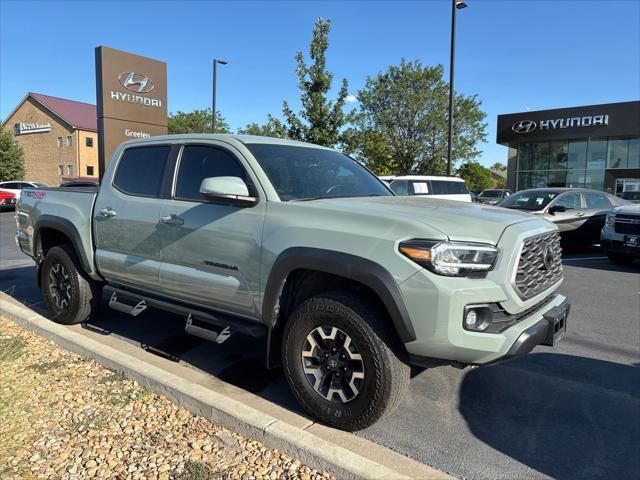 2023 Toyota Tacoma SR V6 — photo 1 of 3