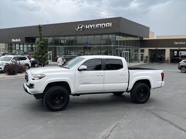 2020 Toyota Tacoma SR5 V6