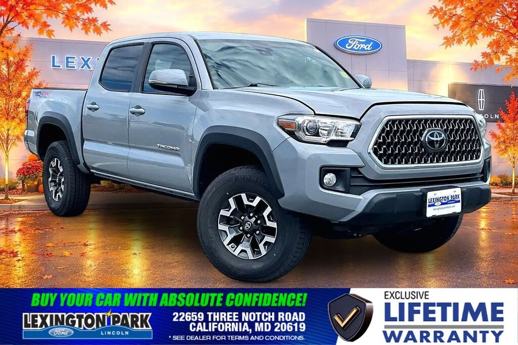 2019 Toyota Tacoma SR V6 — photo 1 of 13