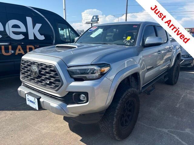 2022 Toyota Tacoma TRD Pro — photo 1 of 25