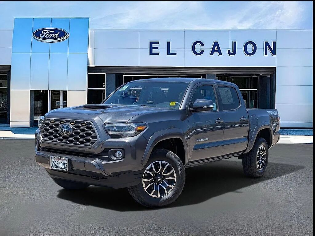 2022 Toyota Tacoma TRD Sport — photo 1 of 13