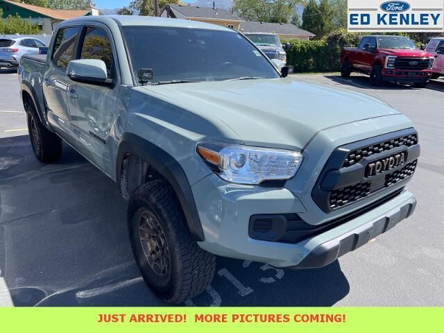 2023 Toyota Tacoma TRD Off-Road