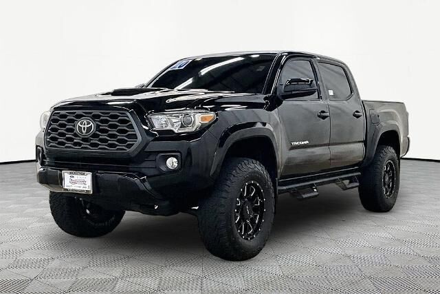 2020 Toyota Tacoma TRD Sport — photo 1 of 26