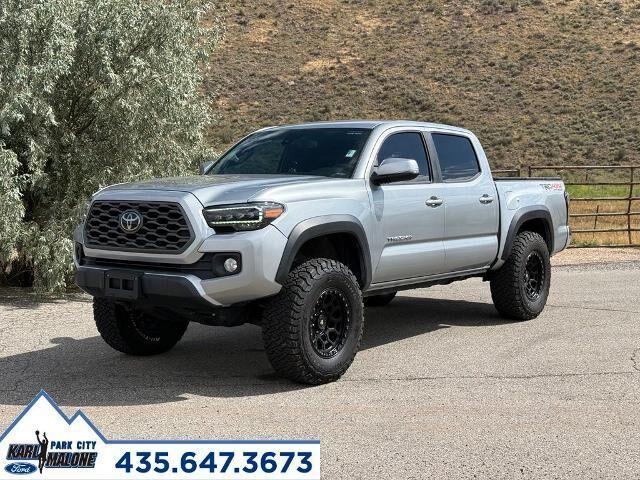 2022 Toyota Tacoma SR V6 — photo 1 of 26