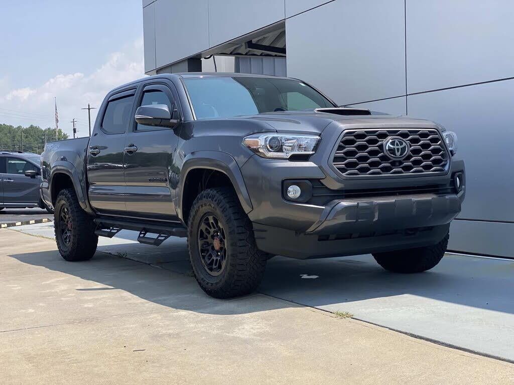 2023 Toyota Tacoma TRD Sport — photo 1 of 1