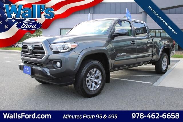2018 Toyota Tacoma TRD Off-Road — photo 1 of 26