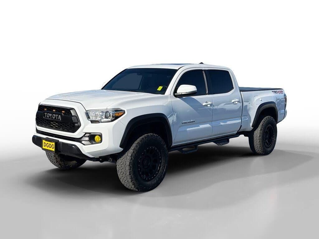2020 Toyota Tacoma TRD Off-Road — photo 1 of 1